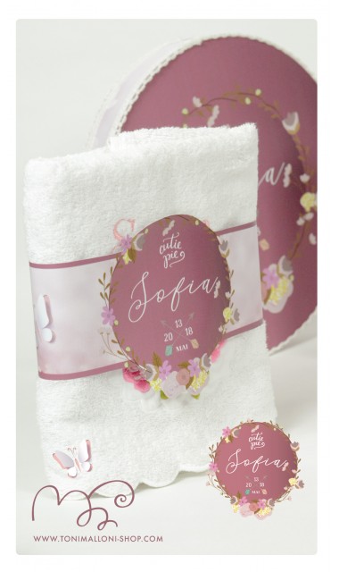 Trusou de botez brodat cu fluturi roz si flori cires, Flori de cires amare 11